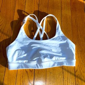 Lululemon energy sports bra